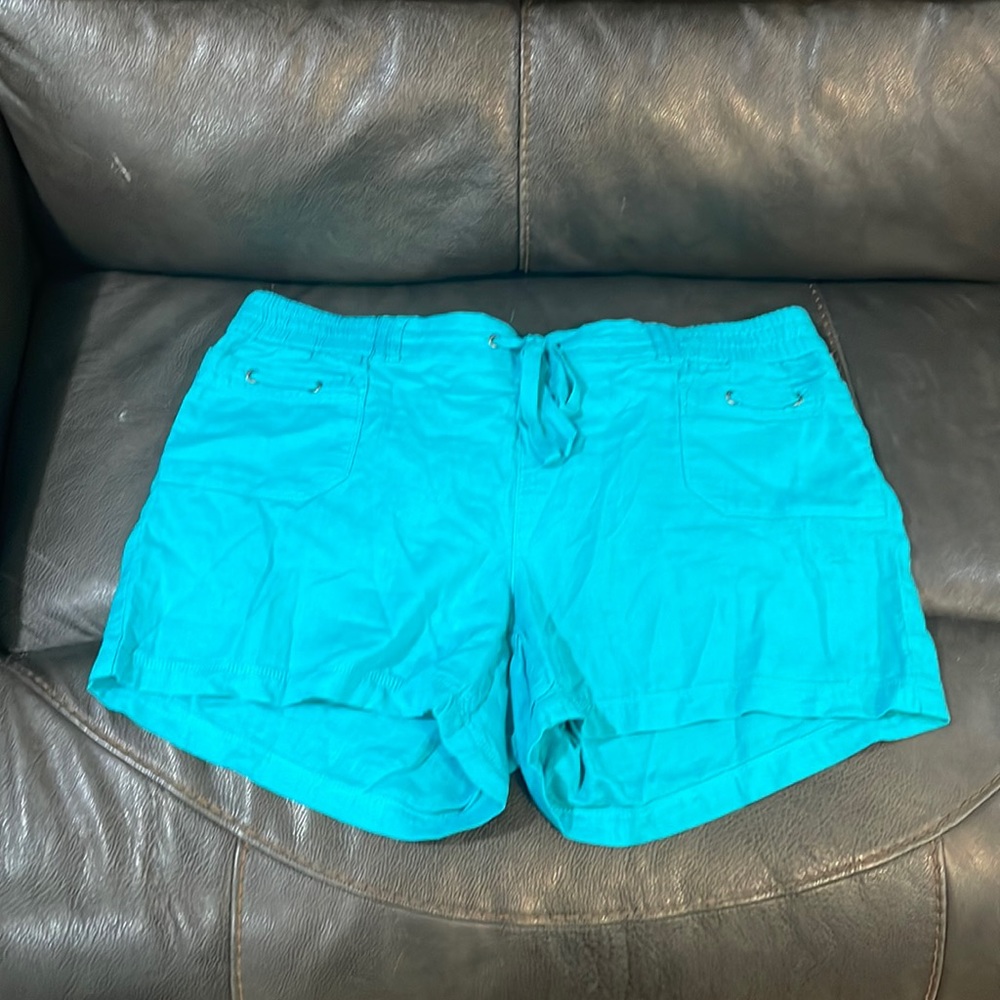 Maurice’s shorts xl